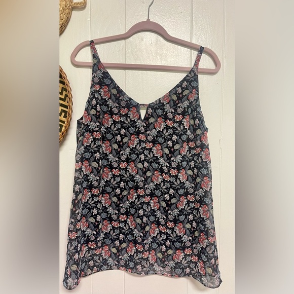 CAbi #5224 Flirty Floral Cami Tank Top Navy Blue Women's Medium - Picture 1 of 4